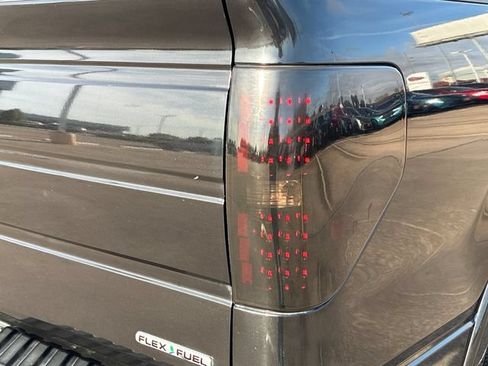 Used 2012 Ford F150 Lariat w/ Lariat Chrome Pkg RWD image 28