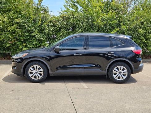Used 2020 Ford Escape S FWD image 9