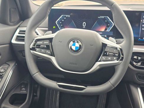 Used 2025 BMW 330i xDrive Sedan w/ Premium Package AWD/4WD image 19