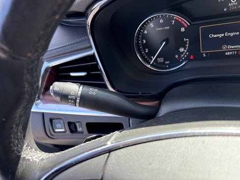 Used 2021 Cadillac XT5 Premium Luxury image 34