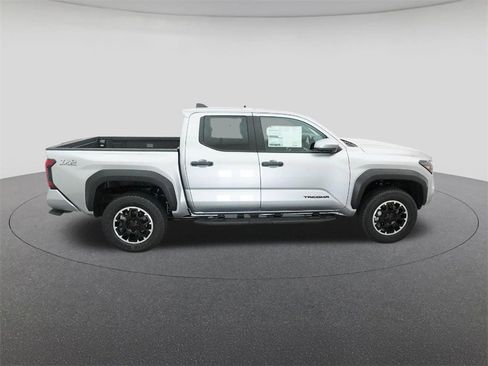 New 2026 Toyota Tacoma TRD Off-Road image 31