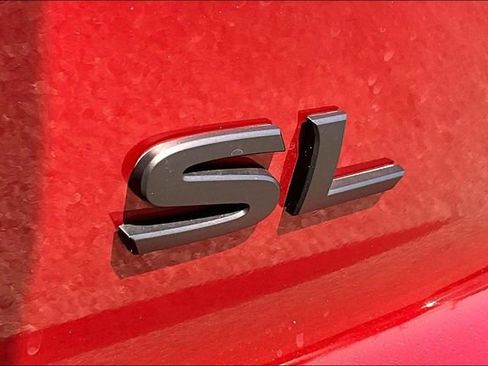 Certified 2025 Nissan Pathfinder SL w/ SL Premium Package FWD image 20