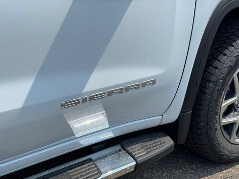 New 2026 GMC Sierra 1500 SLT w/ SLT Premium Plus Package AWD/4WD image 21