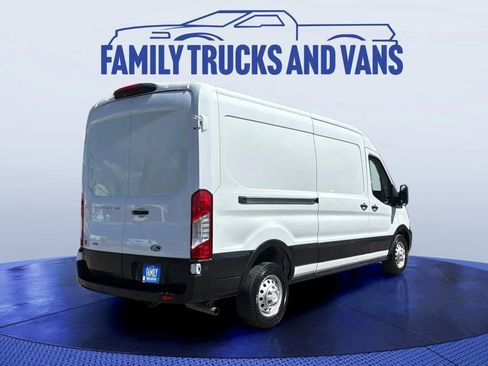 Used 2023 Ford Transit 250 Medium Roof AWD w/ Load Area Protection Package image 5