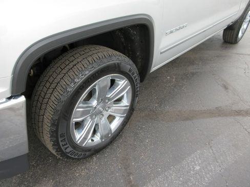 Used 2018 GMC Sierra 1500 SLT AWD/4WD image 14