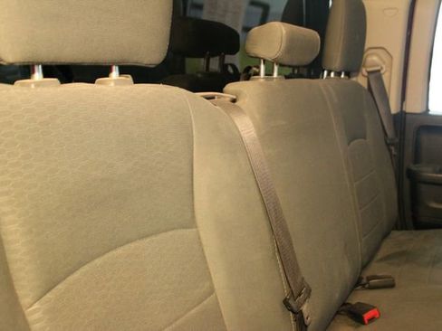 Used 2017 RAM 1500 ST w/ SXT Appearance Group image 11