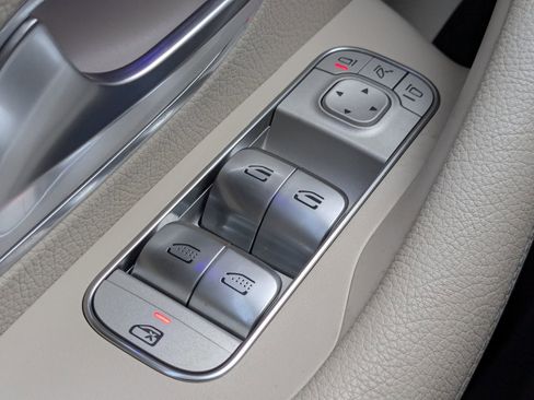 Used 2022 Mercedes-Benz GLE 450 4MATIC image 29