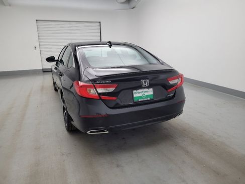 Used 2019 Honda Accord Sport image 6