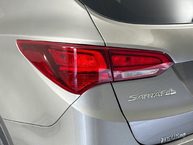 Used 2017 Hyundai Santa Fe Sport AWD/4WD image 34