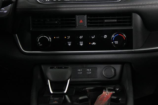 Certified 2025 Nissan Rogue S FWD image 22