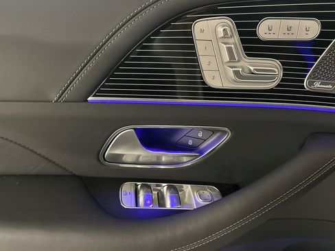 New 2026 Mercedes-Benz Maybach GLS 600 4MATIC image 10