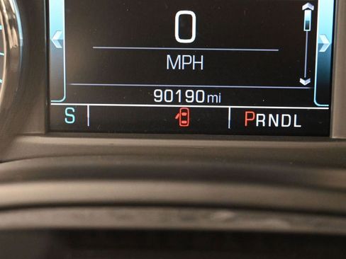 Used 2020 Chevrolet Suburban LT image 32