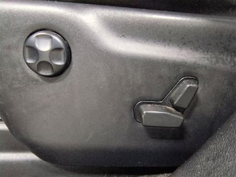 Certified 2021 Jeep Grand Cherokee Laredo X image 18