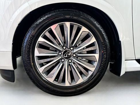 New 2026 INFINITI QX80 Luxe w/ Cargo Package image 43