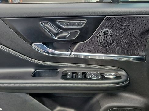 Certified 2023 Lincoln Corsair AWD w/ Equipment Group 101A image 20