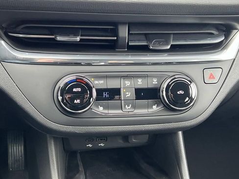 Used 2026 Buick Envista Preferred w/ Convenience I Package image 21