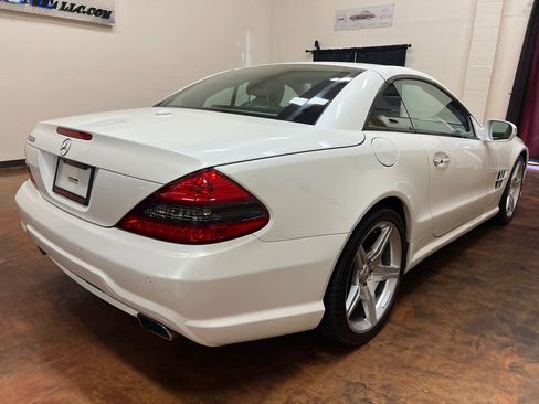 Used 2009 Mercedes-Benz SL 550 image 17