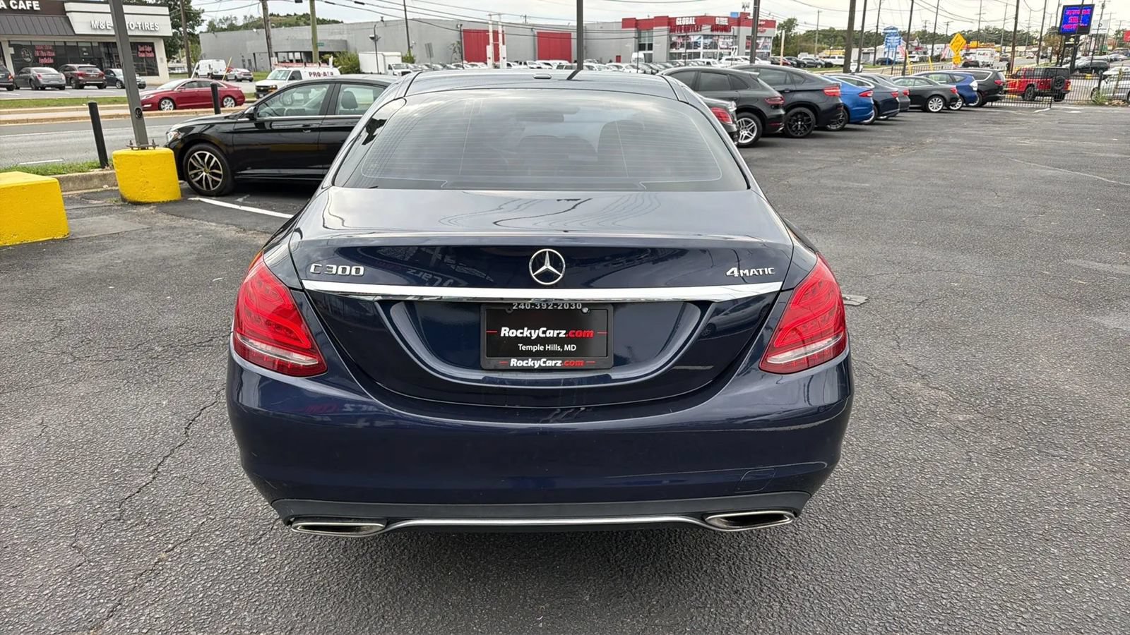 Used 2013 Mercedes-Benz GL 450 4MATIC image 4
