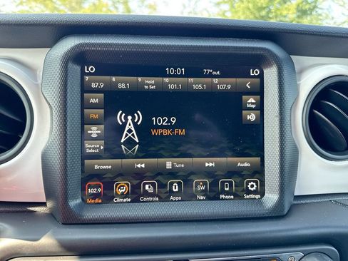 Used 2021 Jeep Wrangler Unlimited Sport AWD/4WD image 14