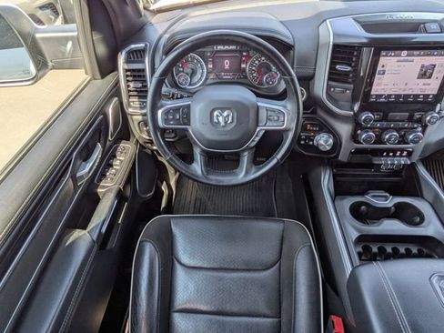 Used 2022 RAM 1500 Laramie AWD/4WD image 16