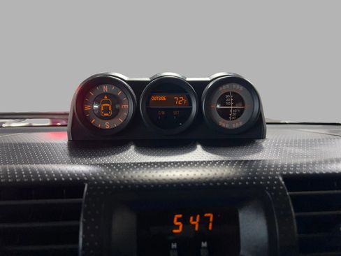 Used 2007 Toyota FJ Cruiser 4WD image 24