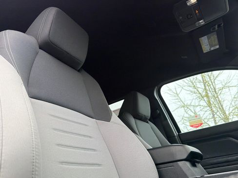 Certified 2025 Toyota Tacoma TRD Sport image 15