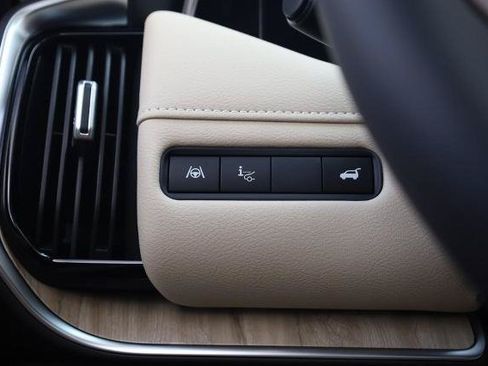 New 2026 Nissan Armada Platinum Reserve AWD/4WD image 17