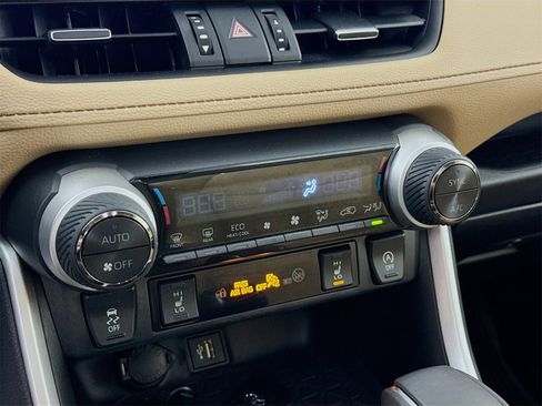 Certified 2023 Toyota RAV4 XLE Premium image 13