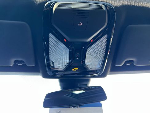 Used 2021 BMW 330e w/ Premium Package image 36