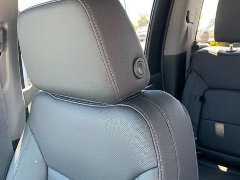 New 2026 GMC Sierra 2500 SLT w/ SLT Convenience Package AWD/4WD image 24