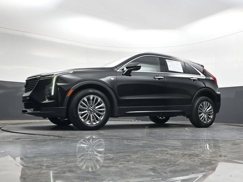 Used 2024 Cadillac XT4 Premium Luxury FWD image 44