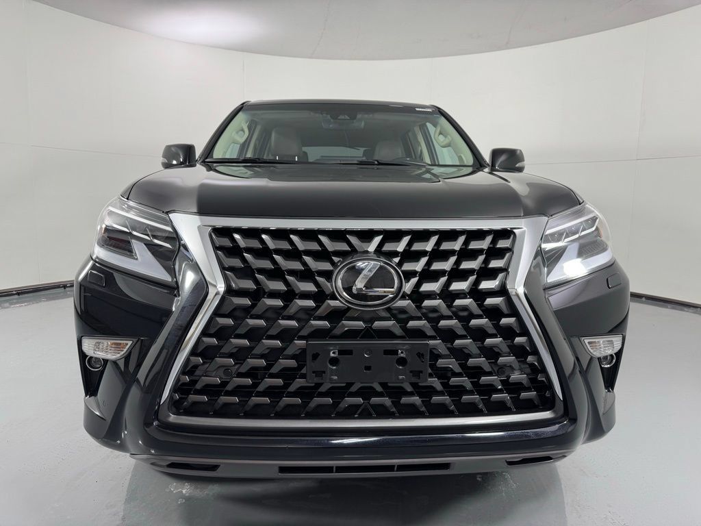 Used 2023 Lexus GX 460 Premium AWD/4WD image 2
