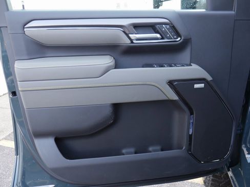 New 2026 Chevrolet Silverado 2500 ZR2 image 30