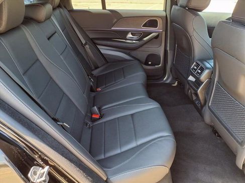 Used 2025 Mercedes-Benz GLE 450 4MATIC image 19