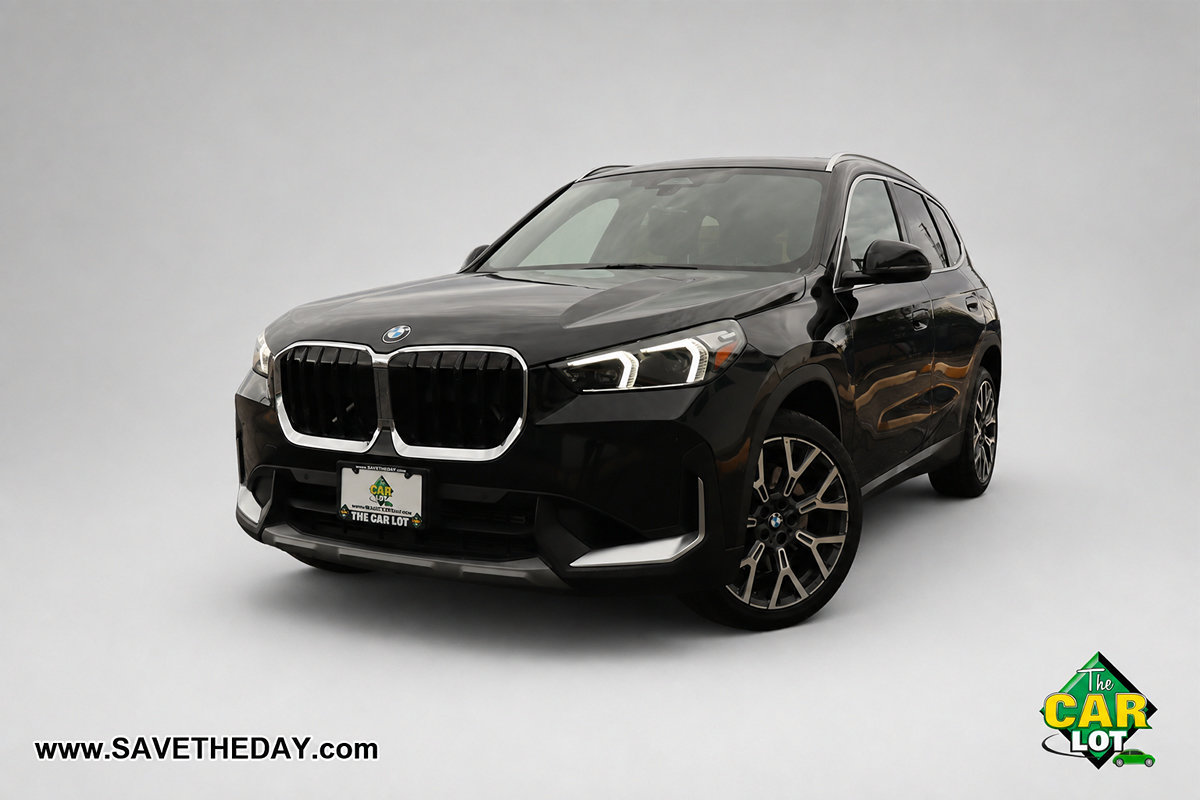 Used 2023 BMW X1 xDrive28i w/ Convenience Package AWD/4WD image 1