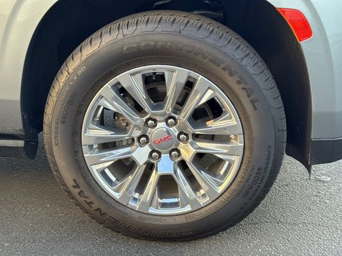 Certified 2023 GMC Yukon XL Denali RWD image 6