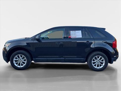 Used 2013 Ford Edge SE image 2