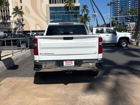 Used 2025 Chevrolet Silverado 1500 LT image 4