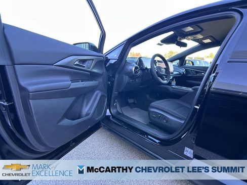 New 2026 Chevrolet Equinox EV LT w/ Comfort Package image 12