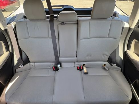 Used 2015 Subaru Forester 2.5i Limited image 31