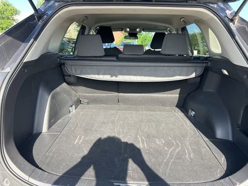 Used 2025 Toyota RAV4 XLE FWD image 8
