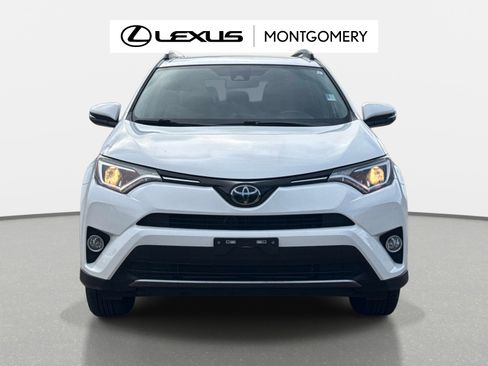 Used 2018 Toyota RAV4 XLE FWD image 8