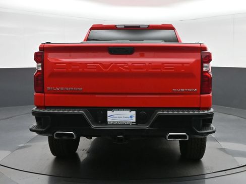 Used 2022 Chevrolet Silverado 1500 Custom Trail Boss AWD/4WD image 6