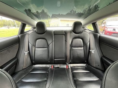 Used 2018 Tesla Model 3 Long Range AWD/4WD image 26