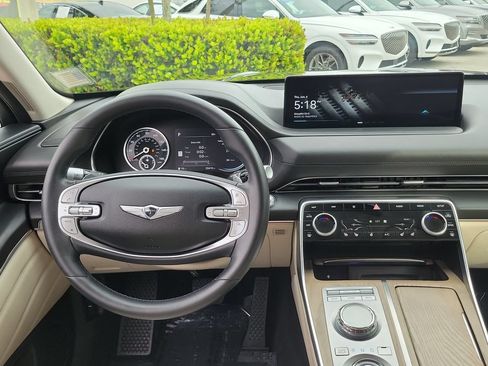 Used 2024 Genesis GV80 2.5T w/ Advanced Package AWD/4WD image 19