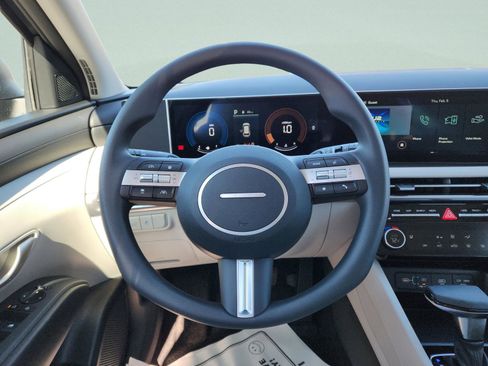 New 2026 Hyundai Tucson SEL image 9