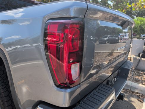 Used 2020 GMC Sierra 1500 SLE w/ SLE Value Package RWD image 7