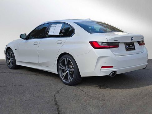 Used 2023 BMW 330e xDrive w/ Driving Assistance Package image 5