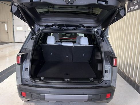 New 2026 Jeep Cherokee Limited image 9