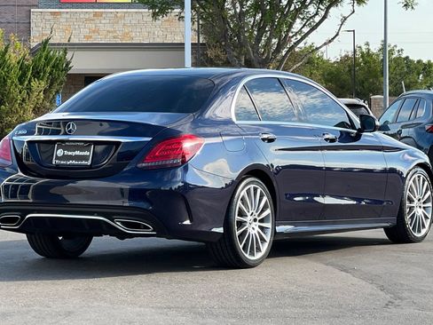 Used 2019 Mercedes-Benz C 300 Sedan image 4